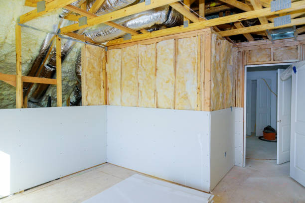 Best Specialized Insulation Services in North Bennington, VT